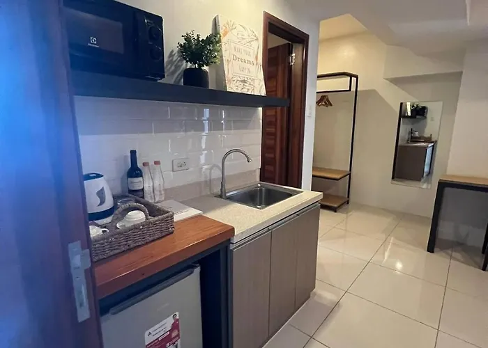 Apartament Sleeps For 4 Packs, Center With Pool And Gym