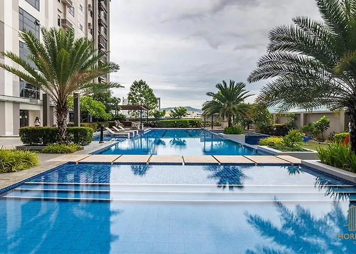 Sleeps For 4 Packs, Center With Pool And Gym *
